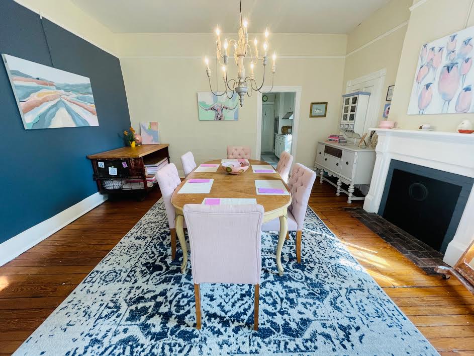 Old Country Dining Room
